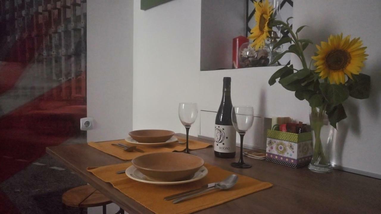 Sunflower Apartment Budapest Exterior photo